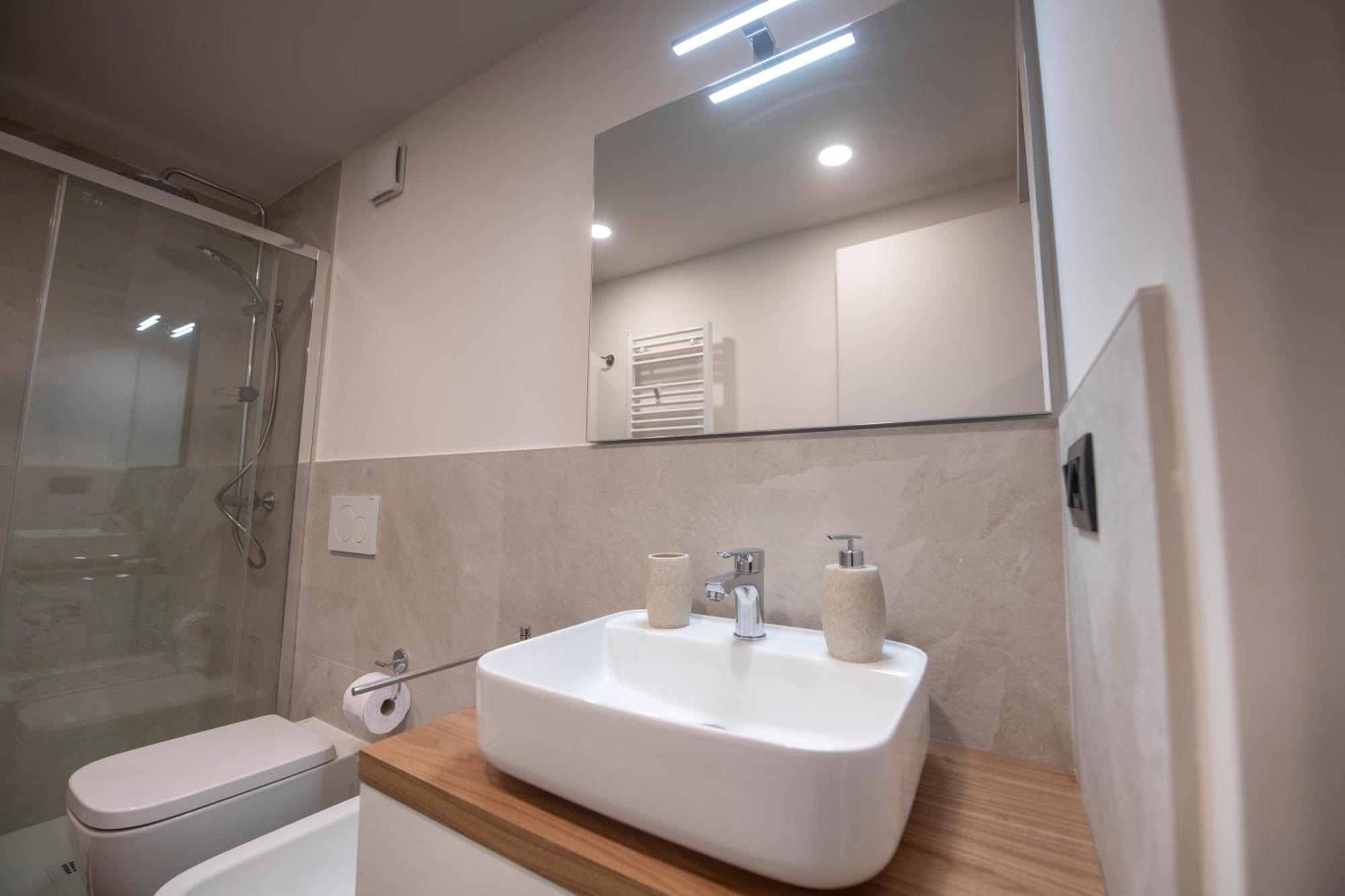 258 - The Loft In Largo Zecca - Luxury Nel Cuore Di Genova Екстериор снимка