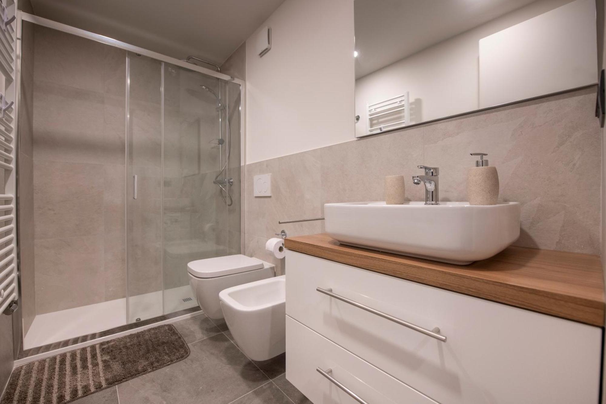 258 - The Loft In Largo Zecca - Luxury Nel Cuore Di Genova Екстериор снимка