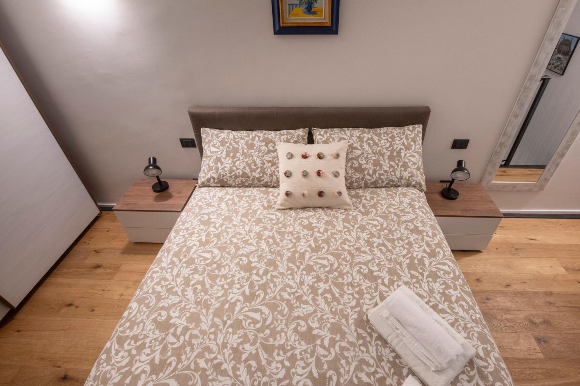 258 - The Loft In Largo Zecca - Luxury Nel Cuore Di Genova Екстериор снимка