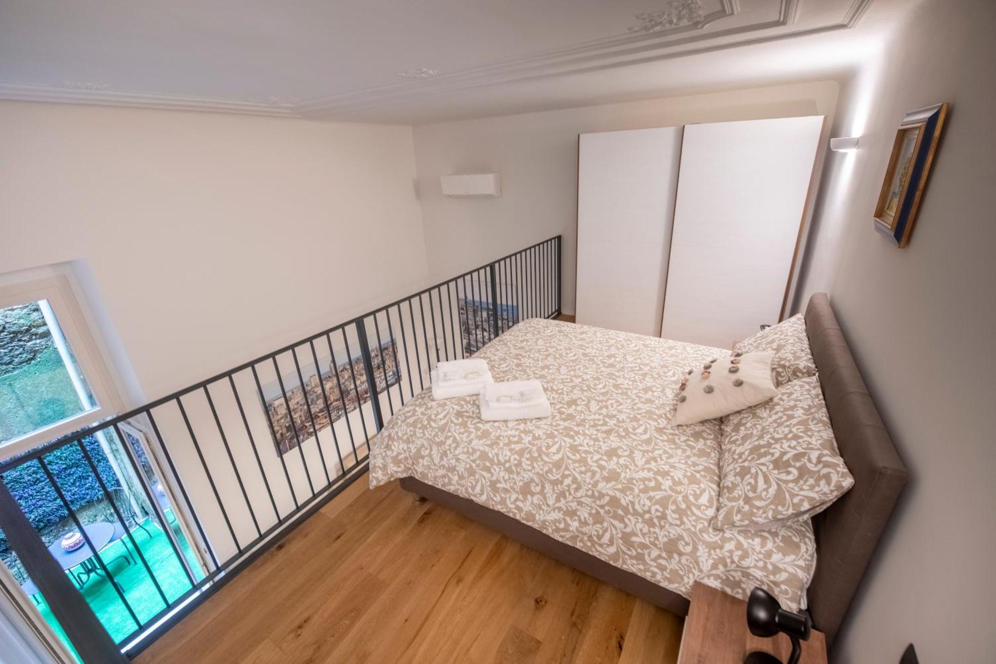 258 - The Loft In Largo Zecca - Luxury Nel Cuore Di Genova Екстериор снимка